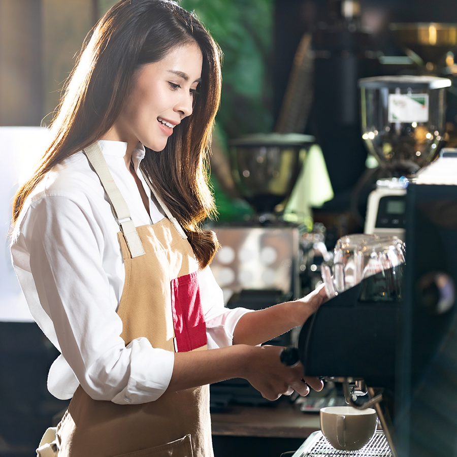 2 Barista Chuyen Nghiep 900x900 1